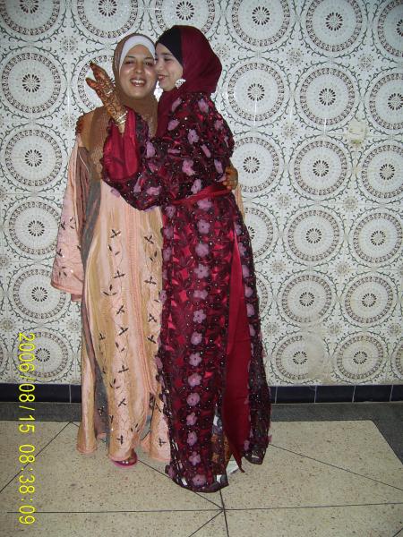 ma seour avec la famme de mon frere